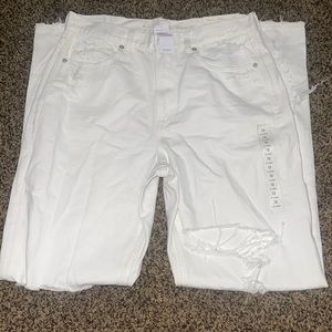 American Eagle White Mom Jeans. Size 12 Tall